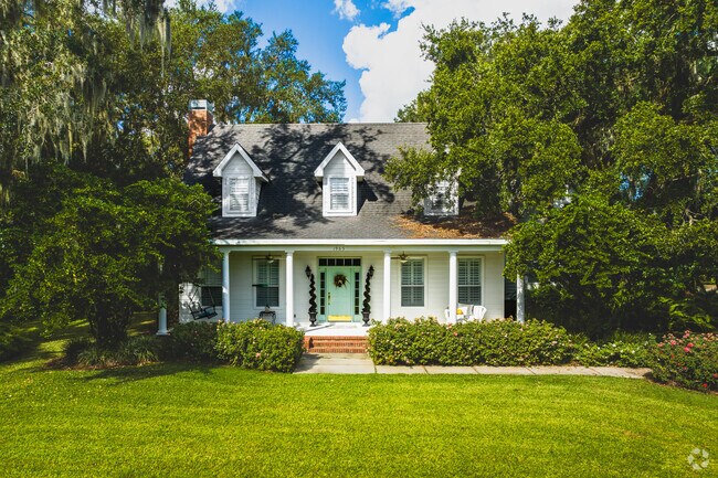 Charming Cap Cod homes adds to the eclectic feel of West Bartow.