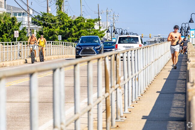 The River to the Sea bike path connects to Wrightsville Beach near Masonboro Forest.