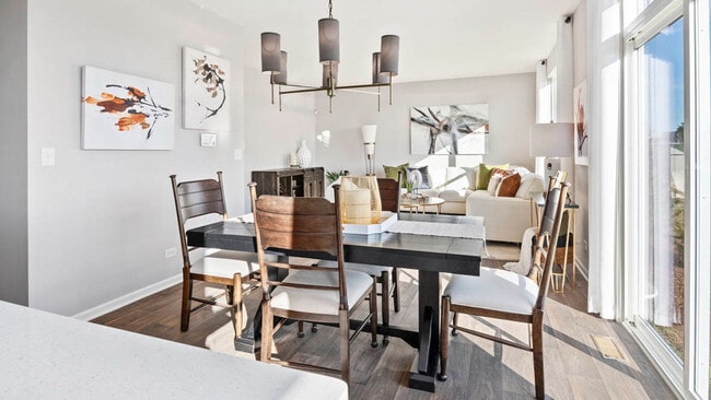 170 Cressmoor Blvd, Hobart, IN 46342 - photo 7