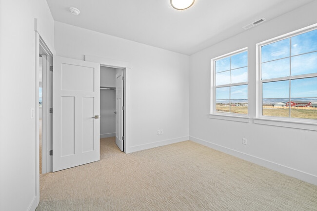 1602 Beeker Ln, Belgrade, MT 59714 - photo 3