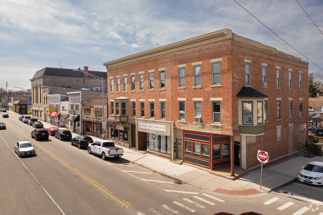 Charming Downtown Marengo has many shops and restaurants to keep you busy all day.