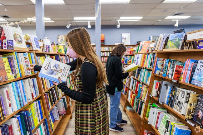 Orinda Books offers Ivy Drive locals a cozy spot to discover stories and support local authors.