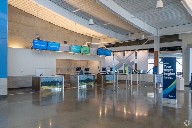 Moscow residents can take flight at the Pullman-Moscow Regional Airport.