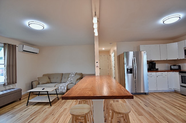 216 Glen Ave, Berlin, NH 03570 - photo 7