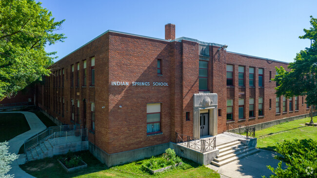 Indian Springs Elementary focuses on academic achievement while making a joyful atmosphere.