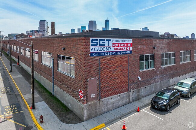 There are over 400 students at Metro Schools Middle Charter.