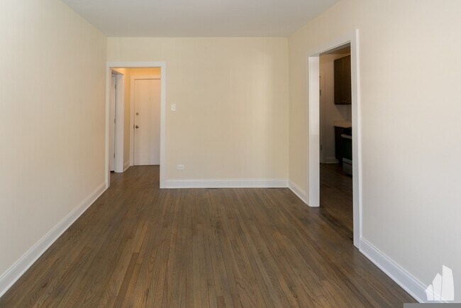2639 N Spaulding Ave unit 2641.5-3N, Chicago, IL 60647 - photo 5