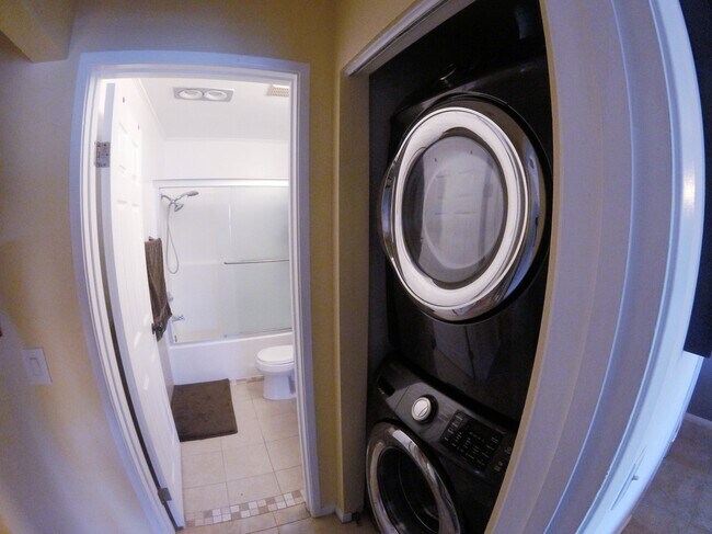 20531 S Vermont Ave unit Fully Furnished cond, Torrance, CA 90502 - photo 4