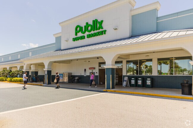 Publix is the preferred grocery store for the residents of Sewall's Point.