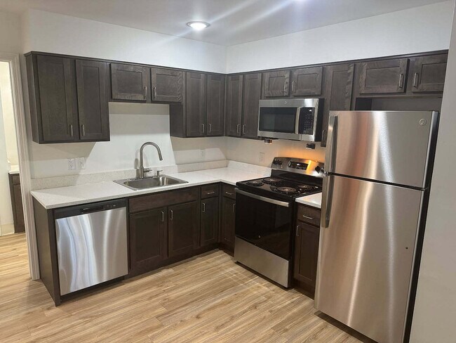 500 North, Natchitoches, LA 71457 - photo 2