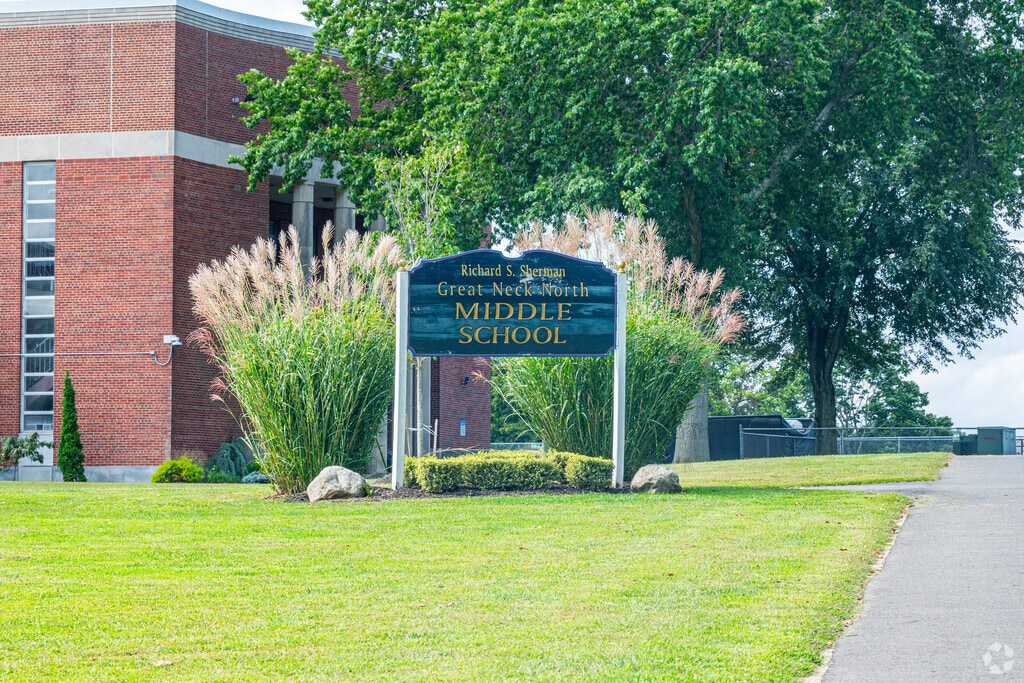 Great Neck North Middle School is ranked #57 in New York Middle Schools.