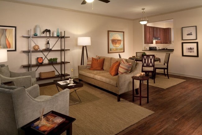 Columbia Parc at the Bayou District, New Orleans, LA 70122 - photo 2