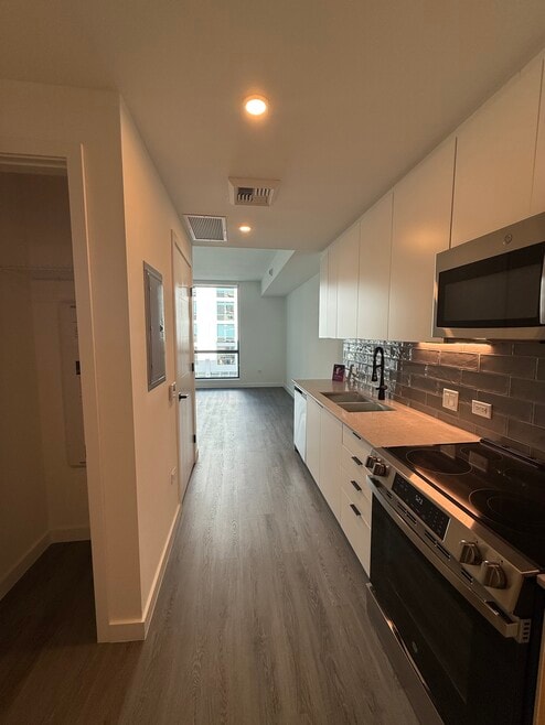 1940 NW 2nd Ct unit S1, Miami, FL 33136 - photo 1