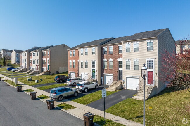 New construction townhomes are a great place to call home in Freemansburg