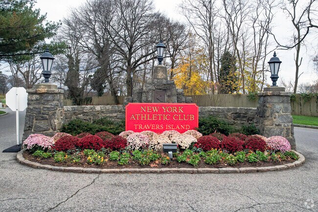 The historic New York Athletic Club offers premier amenities near Pelham Manor.