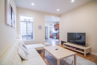 267 Irvington St Unit Middle Floor, Daly City, CA 94014