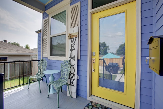 1913 Mehle St, Arabi, LA 70032 - photo 3