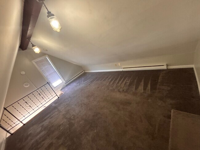 1160 Hooksett Rd unit 1160 Hooksett Rd Apt, Hooksett, NH 03106 - photo 7