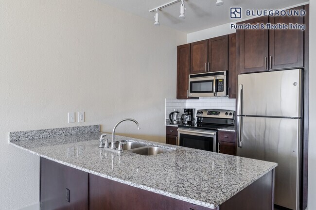 3100 Esperanza Crossing unit FL4-ID301, Austin, TX 78758 - photo 5