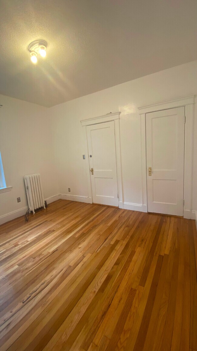 39 Glenville Ave, Boston, MA 02134