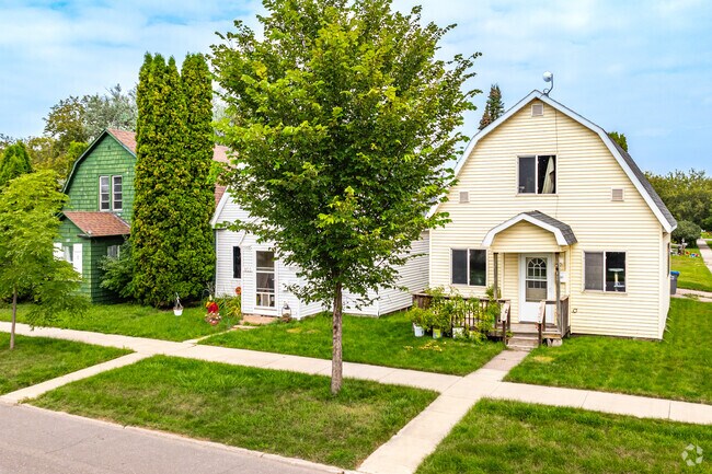 Sidewalks make the North End pedestrian friendly.