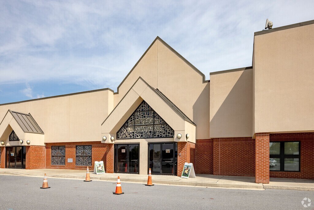 A wide shot for Mount Pleasant Christian School.