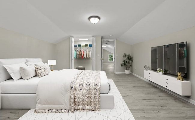 20 School St unit Rear, West Seneca, NY 14224 - photo 5