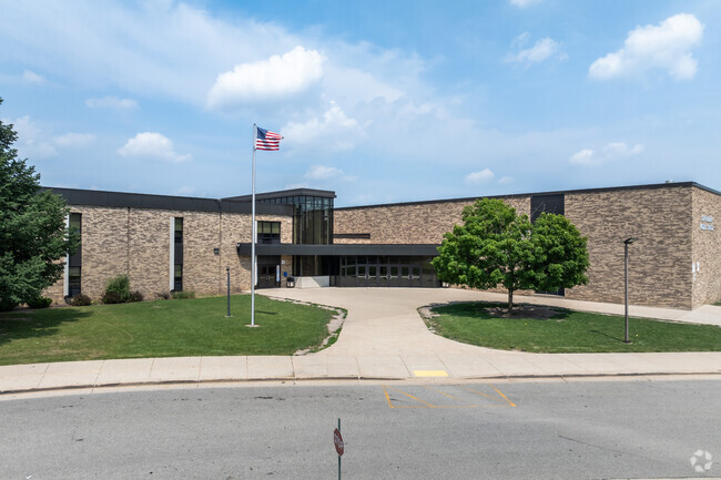 Bullen Middle School has an overall C rating on Niche.
