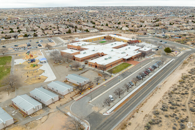 The pick up line for Martin Luther King Jr. Elementary School runs along the side of the school.