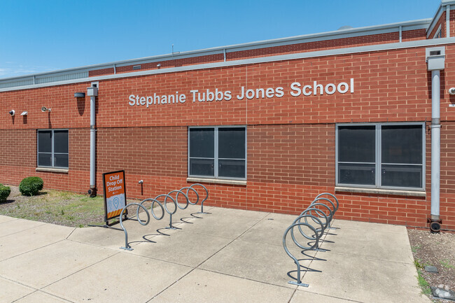 Stephanie Tubbs Jones School