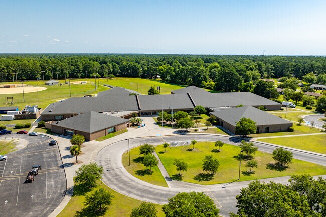 Myrtle Grove Middle School serves over 600 students in the Wilmington, NC area.