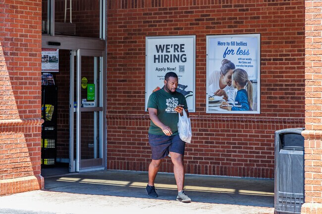 Find fresh produce and essential food items at the Food Lion in East Fork Deep River.