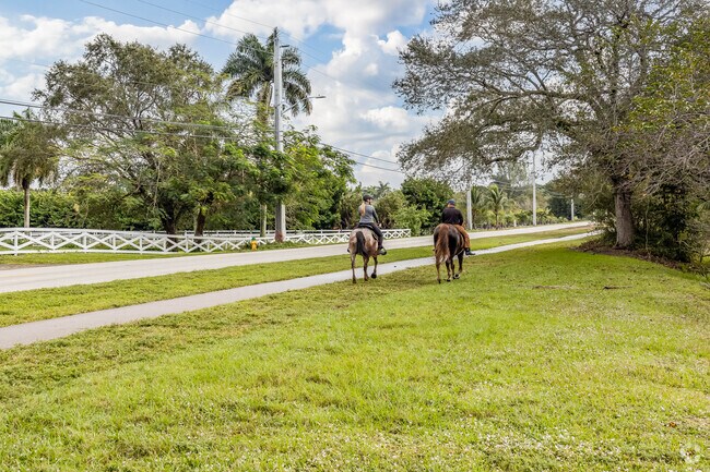 It’s common to see equestrian activities taking place in and around Royal Palm Trail.