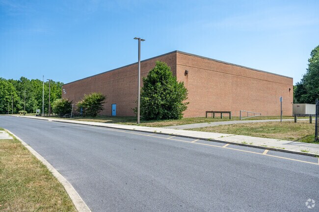 Central Middle School in Edgewater has 1,345 students.
