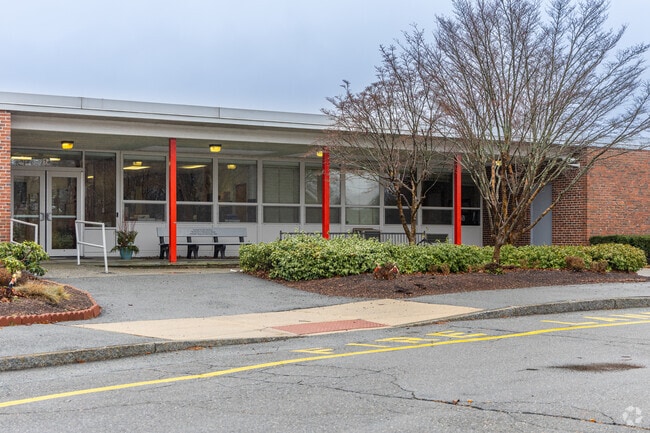 The front entrance of the Franklin Elementary School in North Andover, MA.