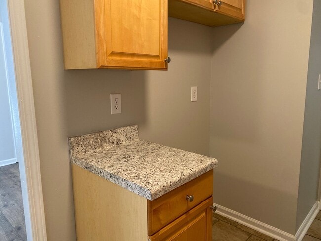 189 Middle School Rd, Jackson, TN 38305 - photo 3