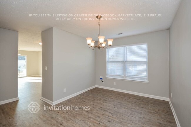 423 Crested View Dr, Loganville, GA 30052 - photo 4