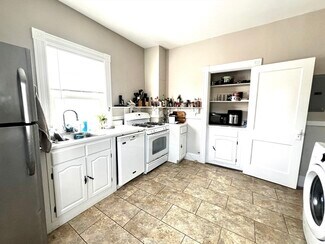 20 Winslow Rd Unit 3, Brookline, MA 02446