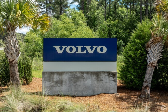 Volvo is one of the main employers in Ridgeville, SC.