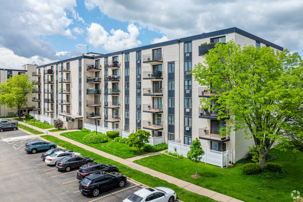 About Terrace Square Condominiums, Niles IL | HOAs, Reviews, Amenities ...