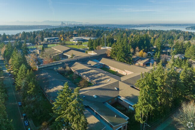 Mercer Island High School near Downtown Mercer Island received an A-plus score on Niche.