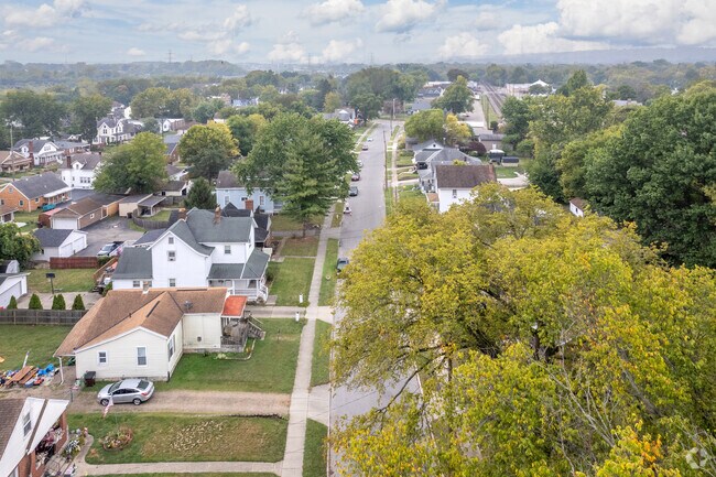 Arlington Heights offers moderately priced homes 15 minutes north of downtown Cincinnati.