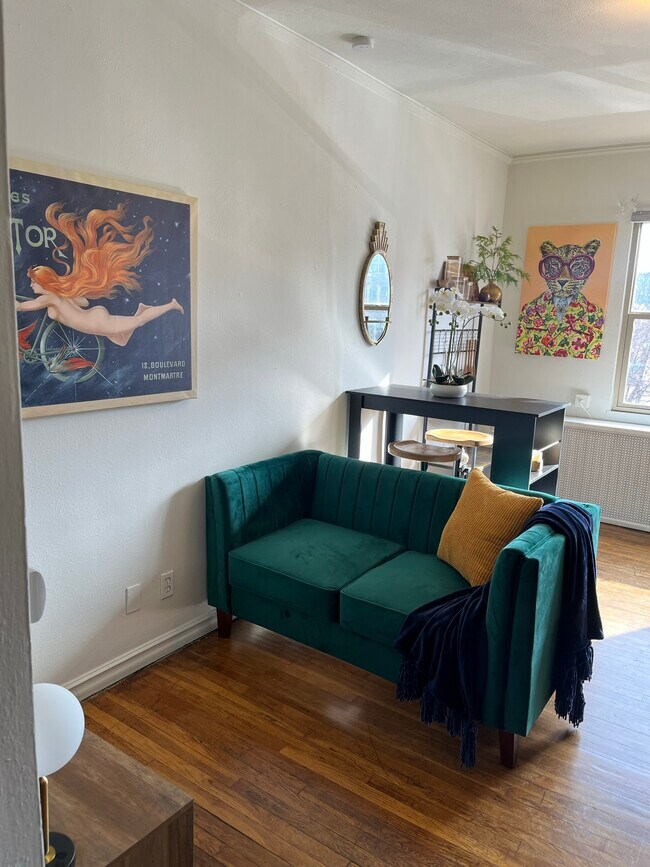 Devonshire Apartments in Downtown Indianapolis, Indianapolis, IN 46204 - photo 6