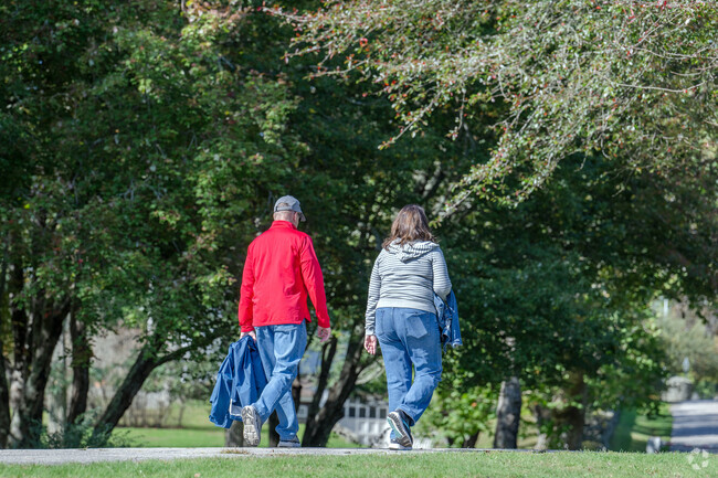 Walking through the paths in the Mount Hope - Hopeworth neighborhood's Mount Hope Farm is nice.