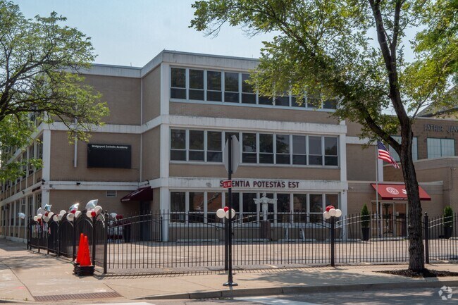 Welcome to Bridgeport Catholic - S Campus.