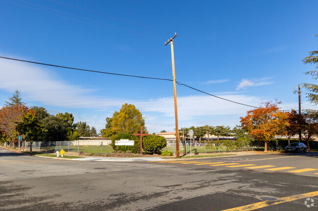 Silicon Valley Academy offers a space where all people can learn and thrive in Sunnyvale.