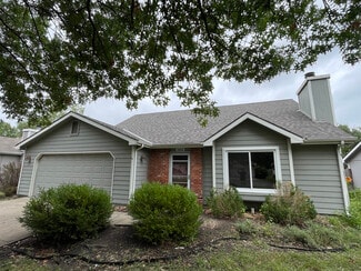 504 Arrowhead Dr, Lawrence, KS 66049
