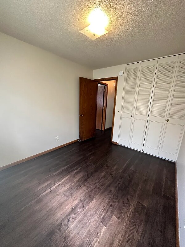 1321 Division St, Hopkins, MN 55343 - photo 5