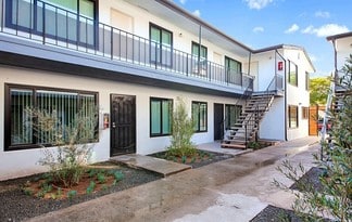 910-930 Freeman Ave, Long Beach, CA 90804