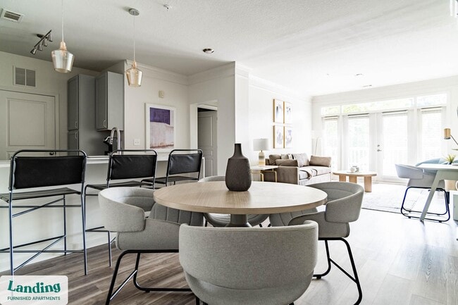 1017 Umstead Hollow Place unit 1107, Cary, NC 27513 - photo 4